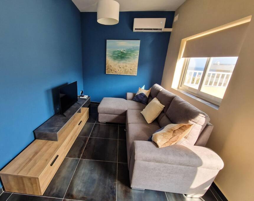 Comfy And Cosy. Apartment St. Paul's Bay Bagian luar foto